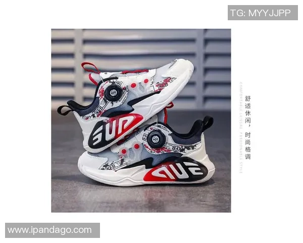 儿童旋转纽扣篮球鞋舒适透气设计助力运动成长快乐每一步
